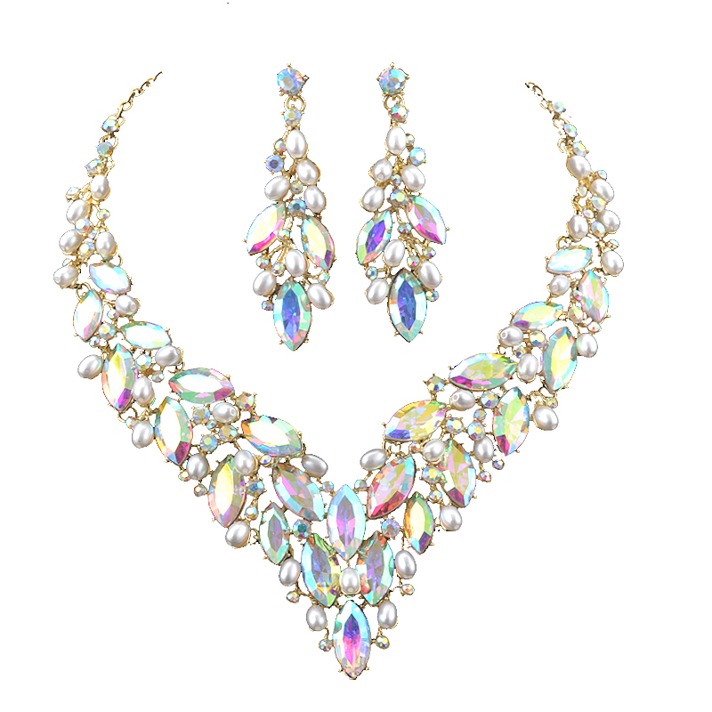 Delicate Golded Pearl Crystal  - Pearl Necklace Set review and price